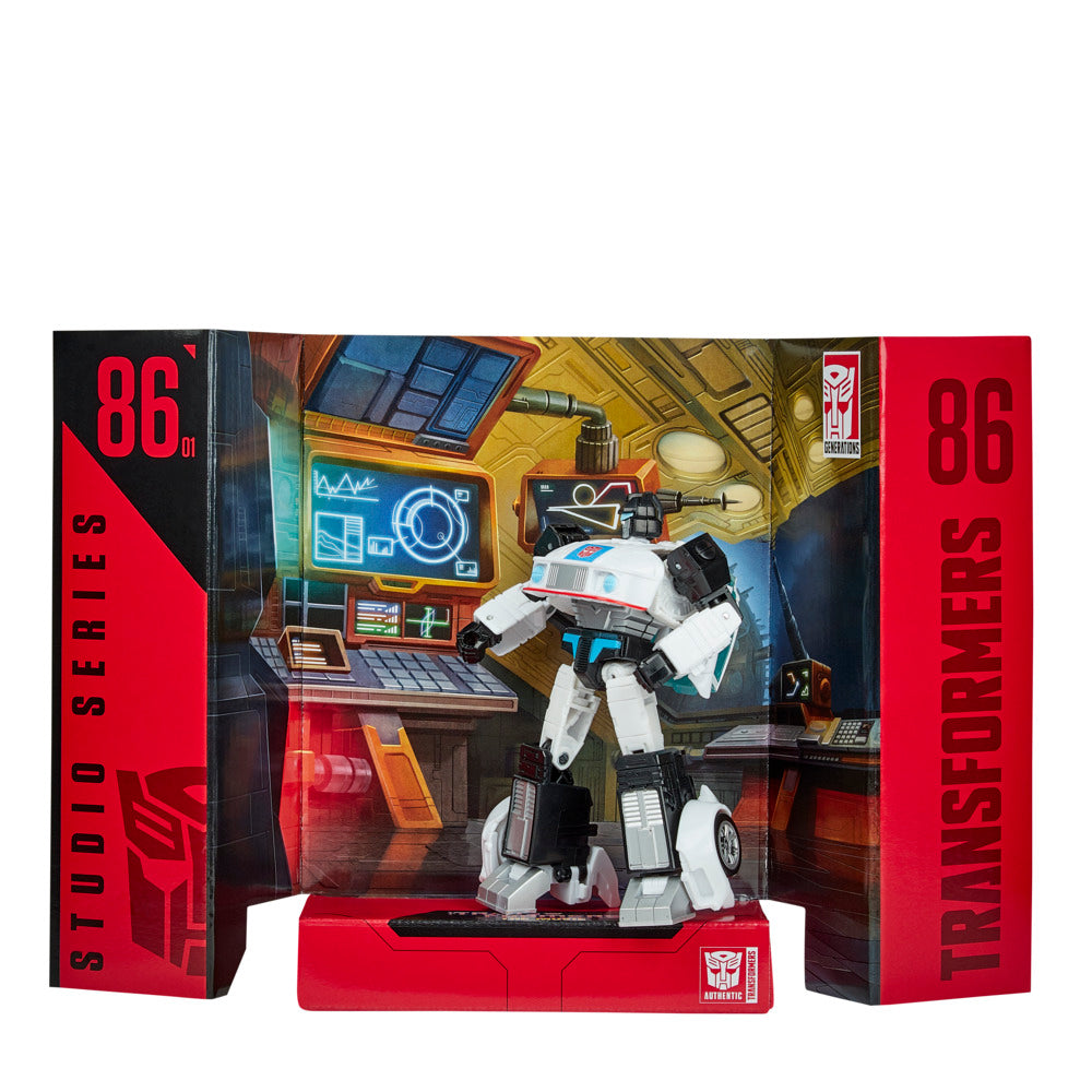 Studio Series 86 - 01 Deluxe Transformers: The Movie Autobot Jazz Action Figure