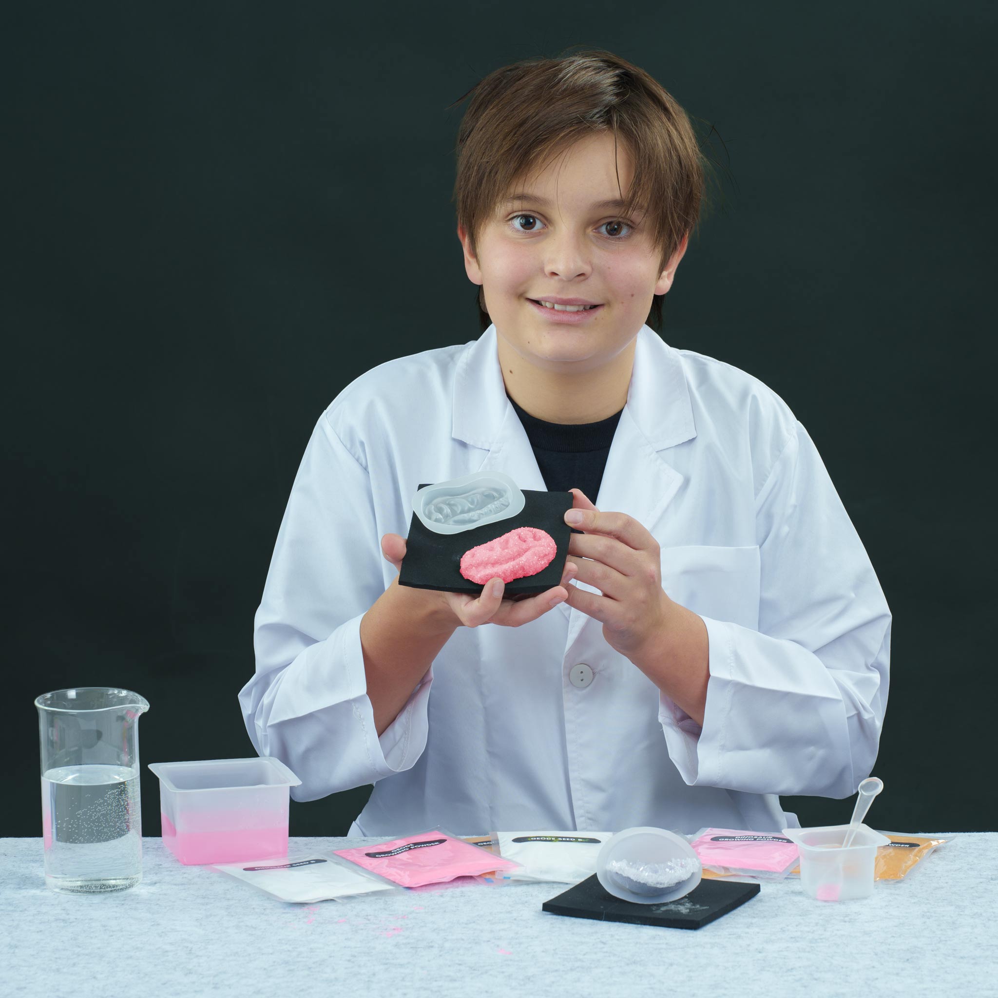 Amazing Crystal Grow and Explore Kit - Ideal for Educational Fun
