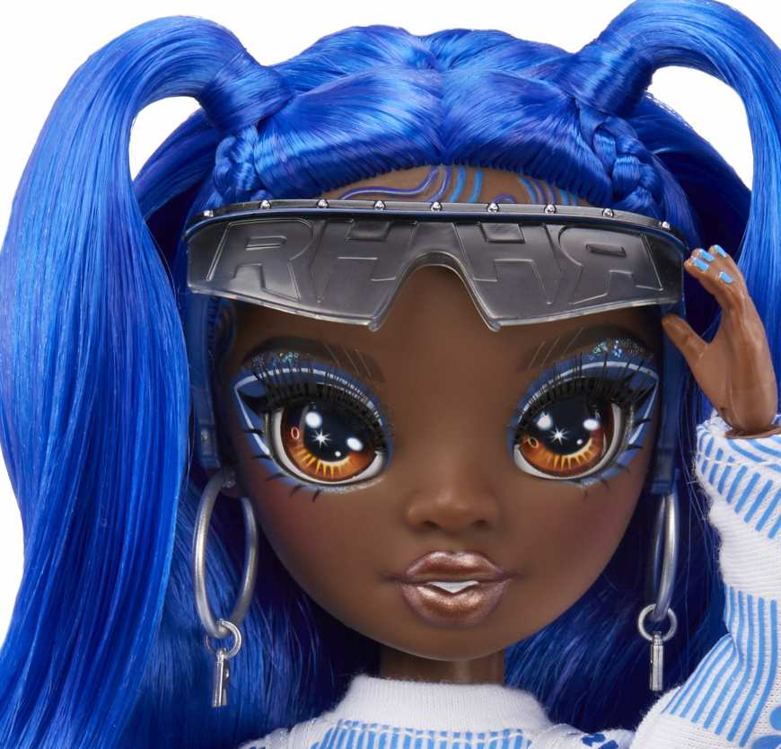 Rainbow High Stylish Fashion Doll - Coco Vanderbalt