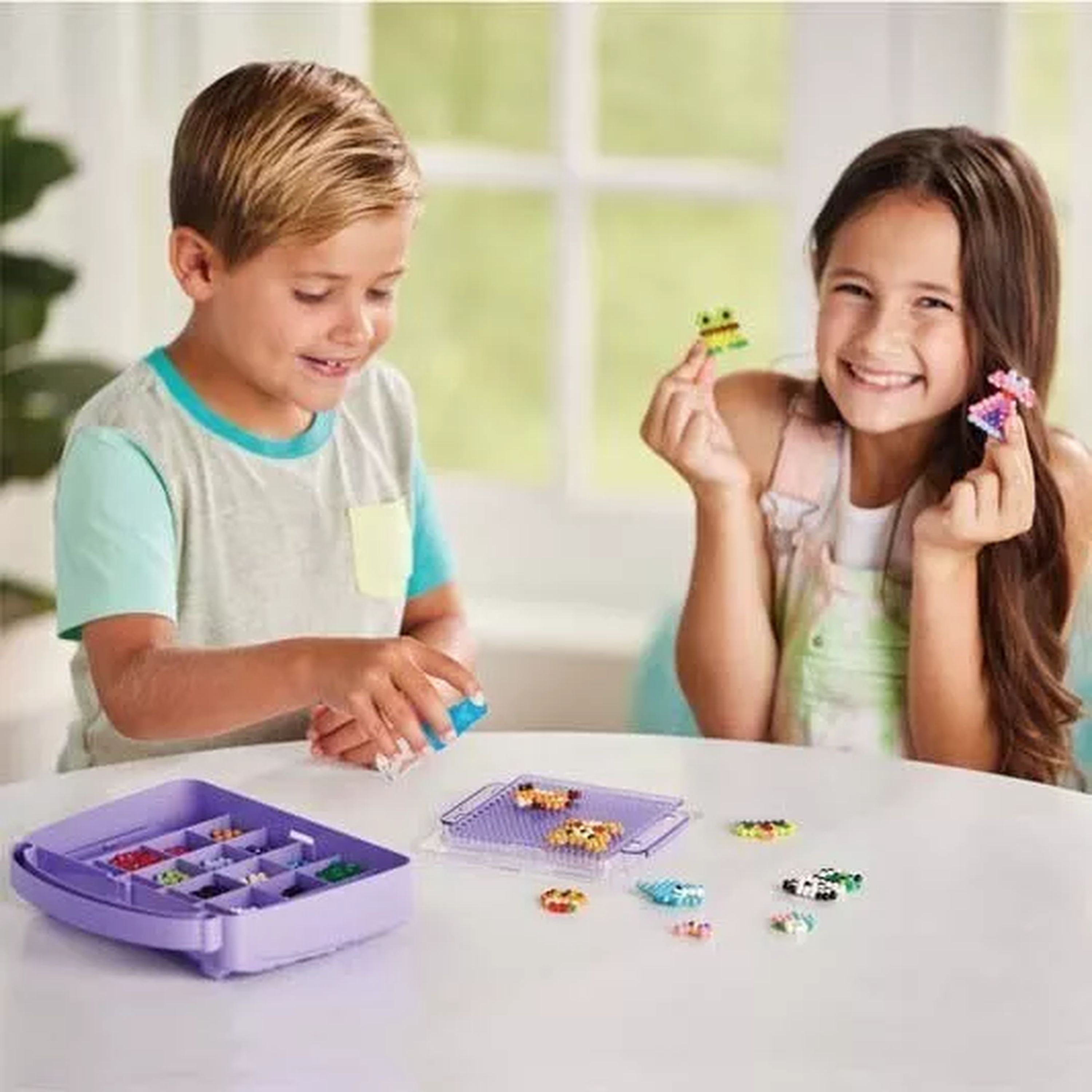 Hot Sale! Aquabeads Decorator's Carry Case - Complete Arts and Crafts Bead Set