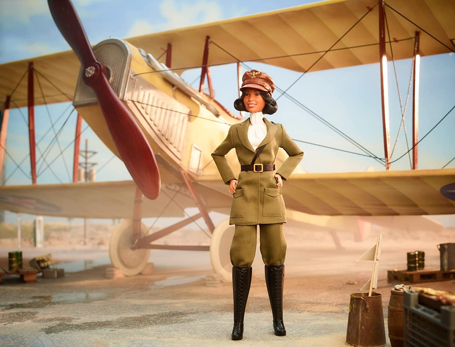 Hot! Barbie Inspiring Women - Bessie Coleman Doll