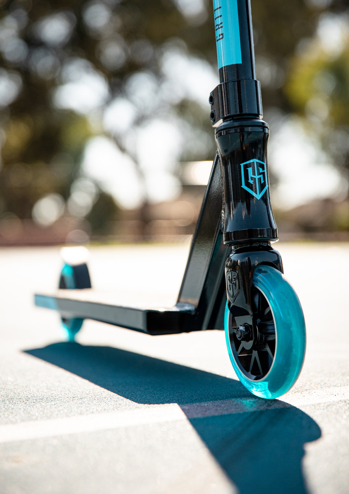 Grit Fluxx Scooter - Black with Blue, Ideal for Beginner to Expert Riders