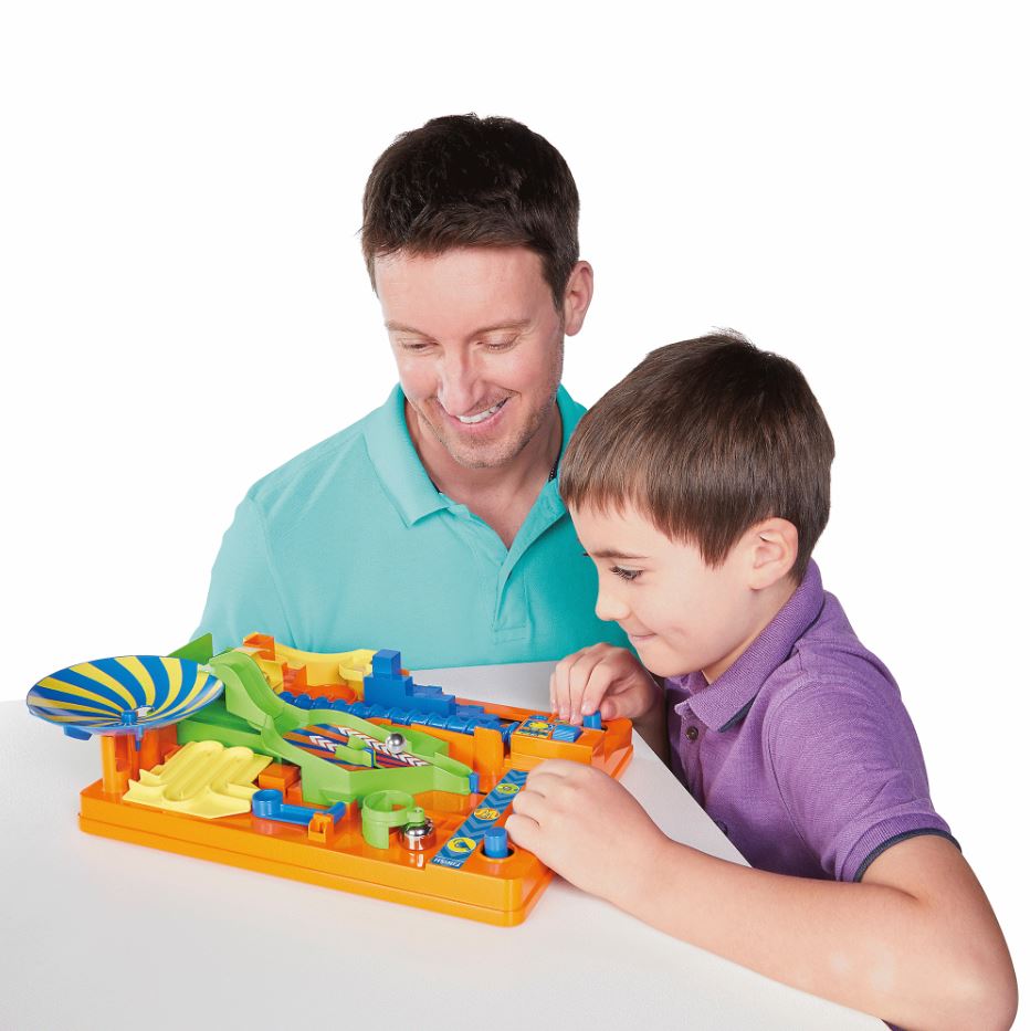 TOMY Screwball Scramble Level 2 - Hot Family Board Game