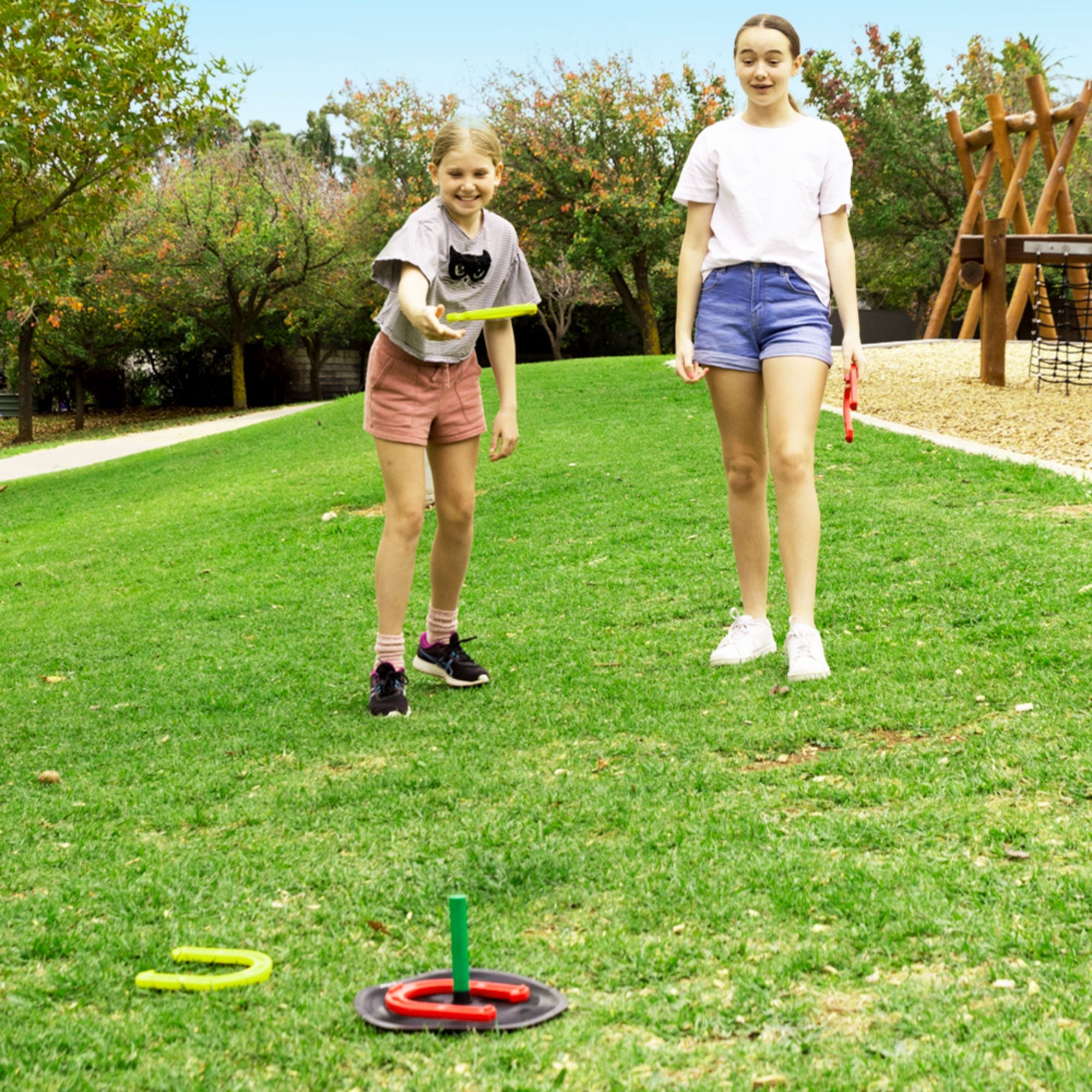 Hot Sale! Family-Friendly Go Play Horseshoe Game Set for Indoor & Outdoor Fun