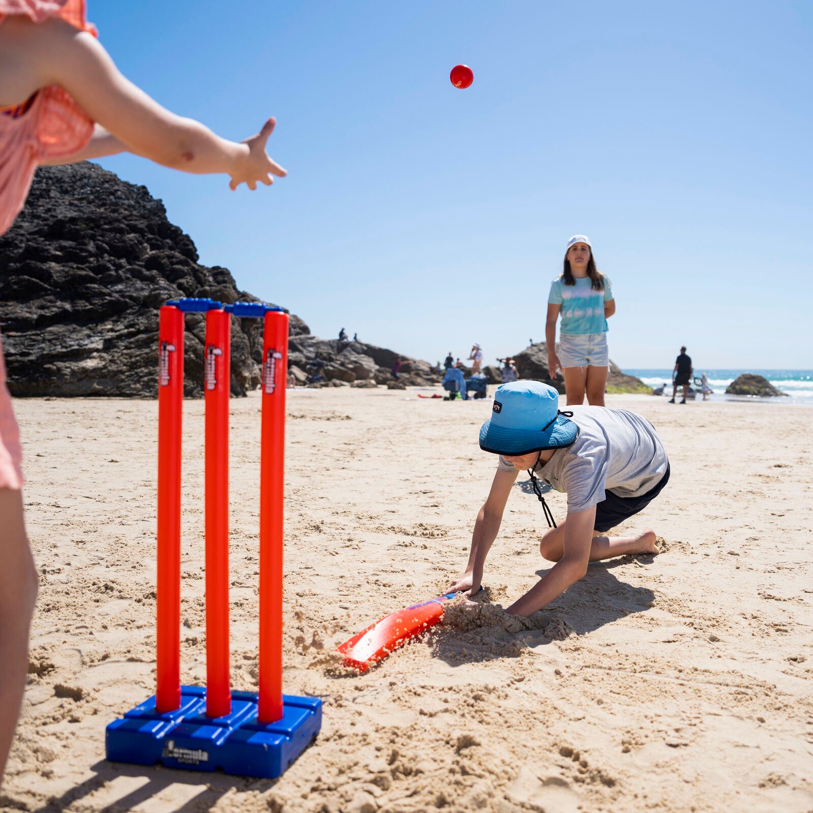 Formula Sports Lightweight Single Cricket Set for Family Fun