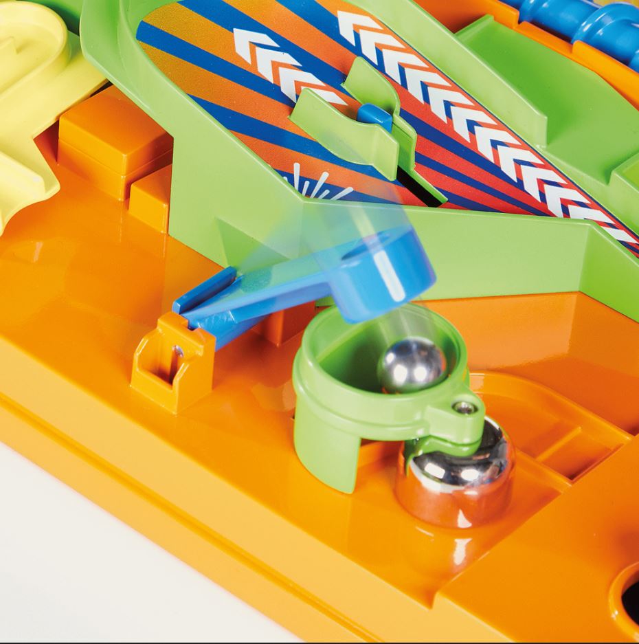 TOMY Screwball Scramble Level 2 - Hot Family Board Game