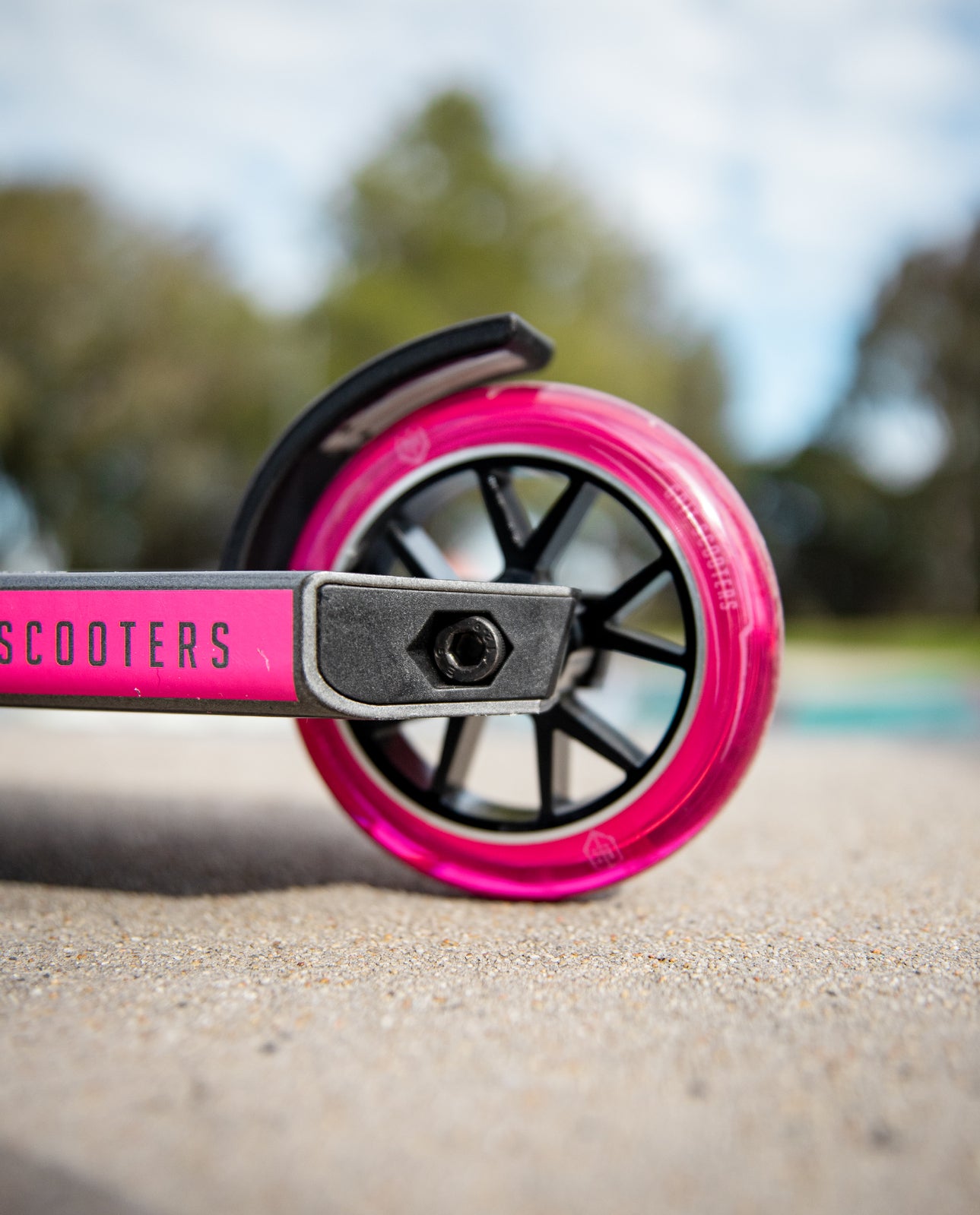Grit Fluxx Scooter - Grey and Pink, Ideal for Beginners to Experts