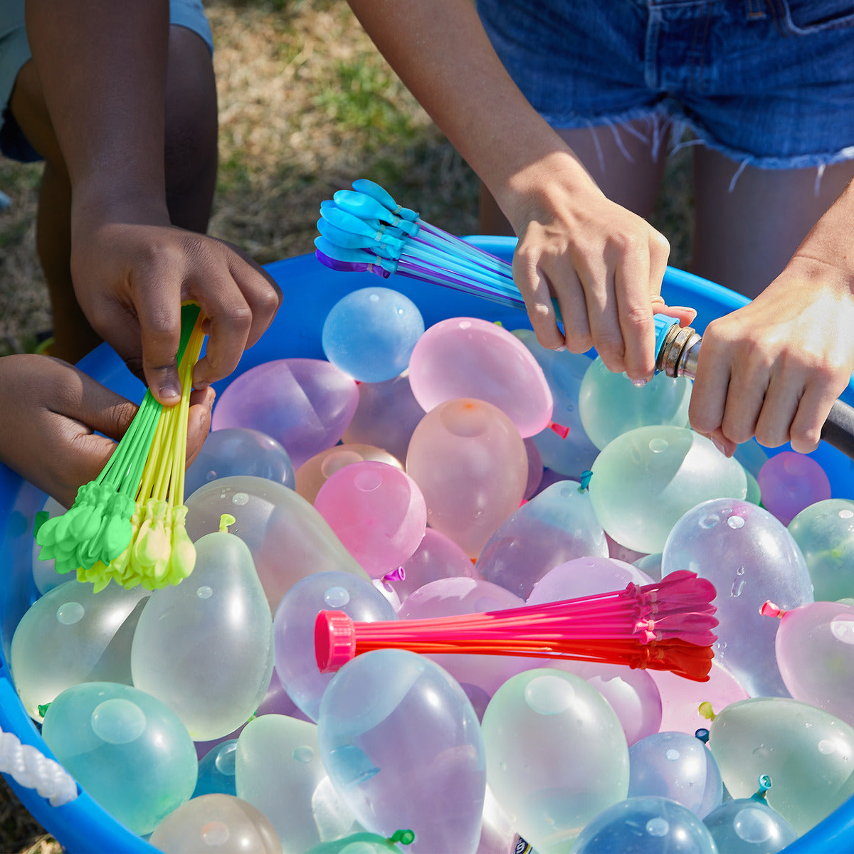 Hot Deal: ZURU Neon Splash Bunch O Balloons 8-Pack