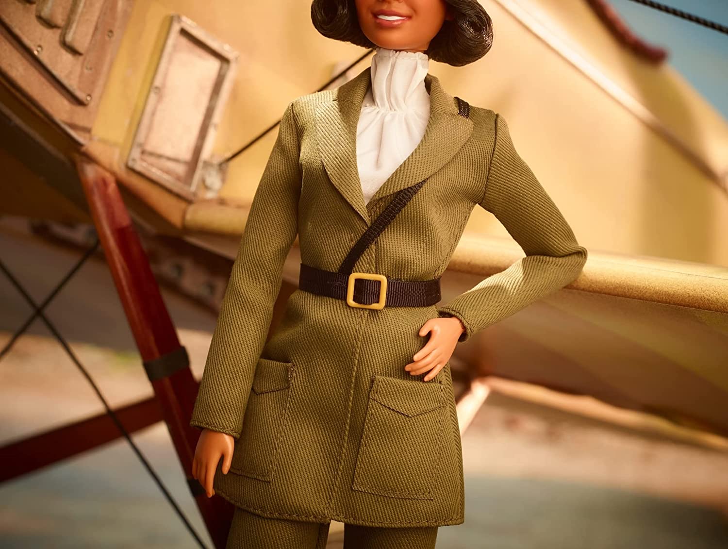 Hot! Barbie Inspiring Women - Bessie Coleman Doll