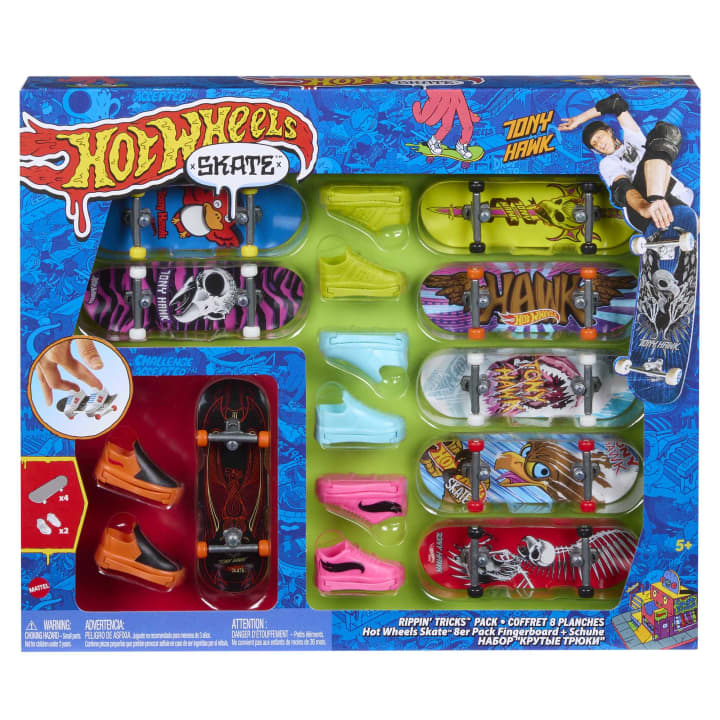 Hot Wheels Skate 8-Pack Bundle with Tony Hawk-Themed Fingerboards and Skate Shoes