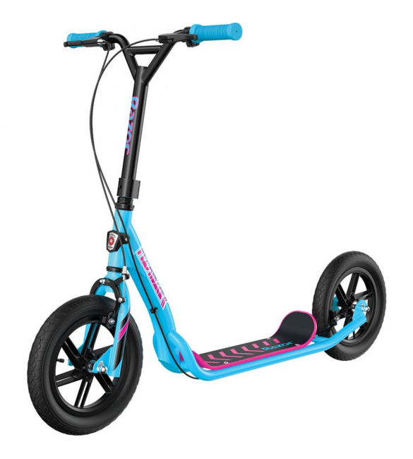 Get Retro with the Razor Blue Flashback Kick Scooter - Ideal for 8+