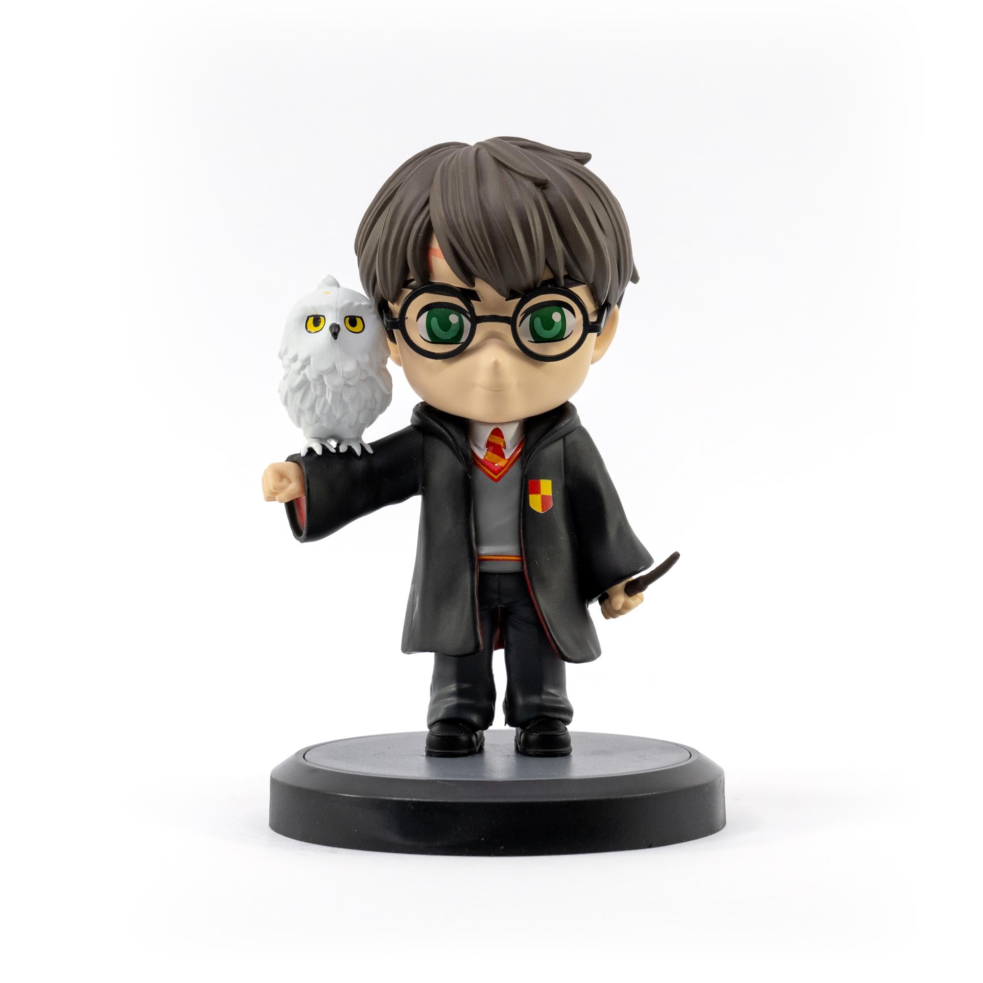 Wizarding World Harry Potter Classic Surprise Box with Assorted Mini Figurines