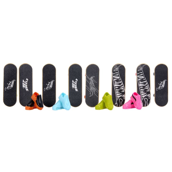 Hot Wheels Skate 8-Pack Bundle with Tony Hawk-Themed Fingerboards and Skate Shoes