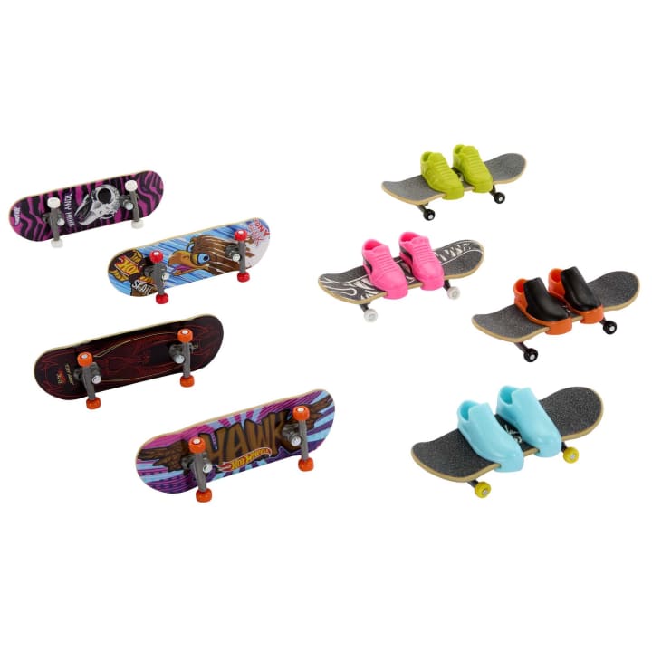 Hot Wheels Skate 8-Pack Bundle with Tony Hawk-Themed Fingerboards and Skate Shoes