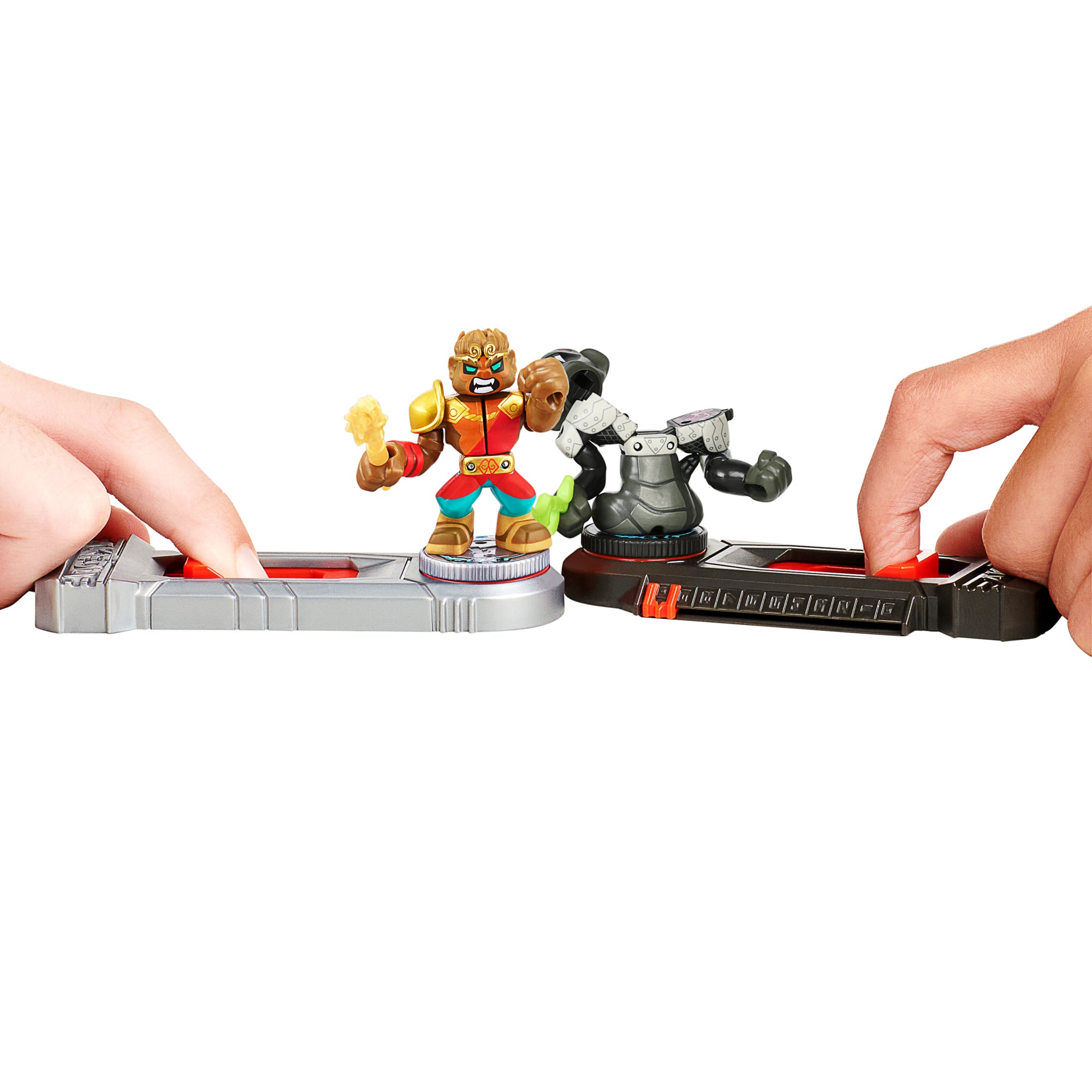 Akedo Ultimate Arcade Warriors: Steelfang vs Epic Gokong - Exclusive Toy Set for Boys