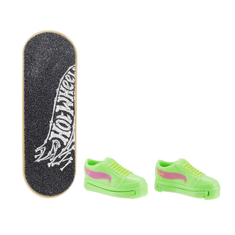 Hot Wheels Skate Fingerboard Single Pack - Wicked Ralph, Part of Oddities 3/5 Collection