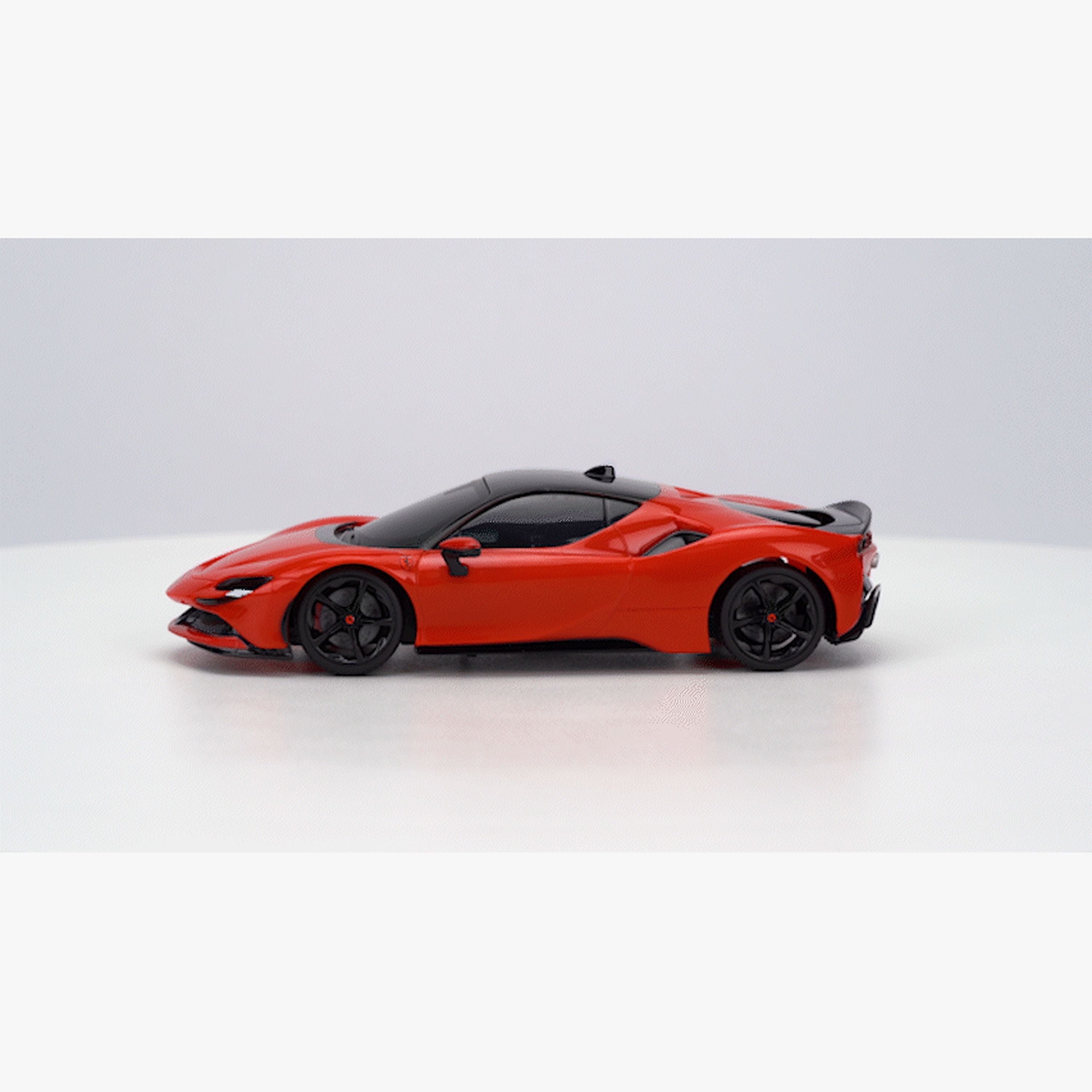 Maisto Tech RC Premium 1:24 SF90 Stradale - 2.4GHz USB Rechargeable